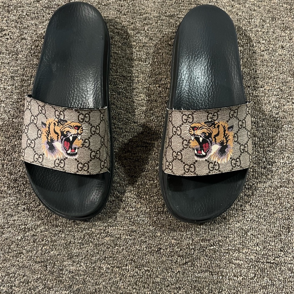 Gucci slides size 12